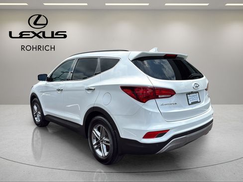 Used 2017 Hyundai Santa Fe Sport w/ 2.4L Tech Package 04 AWD/4WD image 8