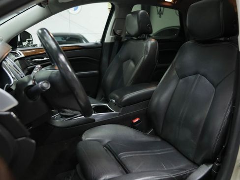 Used 2014 Cadillac SRX Luxury w/ Driver Awareness Package FWD image 21