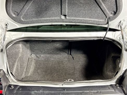 Used 2022 Dodge Challenger GT image 19