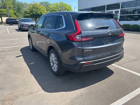 Used 2024 Honda CR-V EX image 7