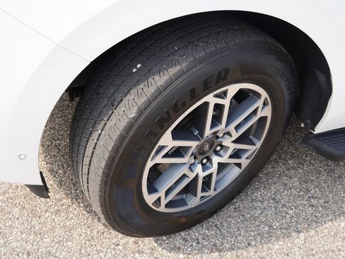 Certified 2025 Ford Expedition Max Active RWD image 13