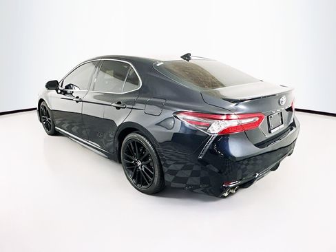 Used 2022 Toyota Camry XSE image 5