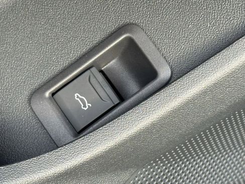 Used 2025 Audi A5 2.0T Premium w/ Convenience Package image 70