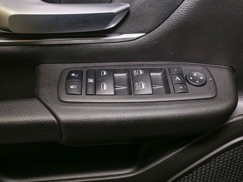 Used 2023 RAM 1500 Big Horn AWD/4WD image 42