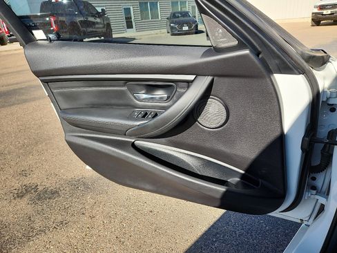 Used 2018 BMW M3 Base w/ Competition Package image 14