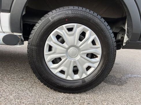 Used 2024 Ford Transit 250 Low Roof w/ Exterior Upgrade Package image 15