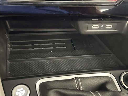 New 2025 Volkswagen Jetta SE image 21