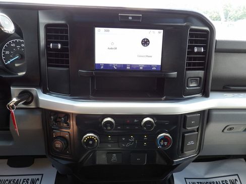 Used 2025 Ford F350 XLT AWD/4WD image 23