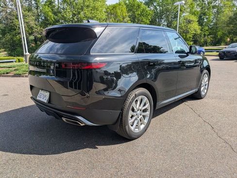 Used 2025 Land Rover Range Rover Sport AWD/4WD image 8