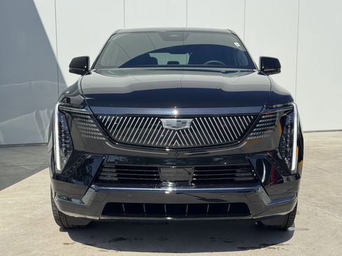 New 2025 Cadillac Escalade IQ Sport 1 w/ Smart Trailering package image 3