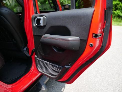 Used 2022 Jeep Gladiator Rubicon w/ LED Lighting Group AWD/4WD image 35