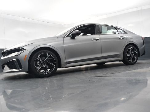 Used 2025 Kia K5 GT-Line w/ GT-Line Premium Package image 24