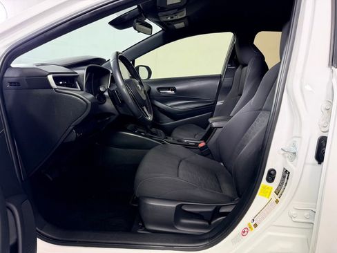 Used 2019 Toyota Corolla SE w/ Carpet Mat Package image 20