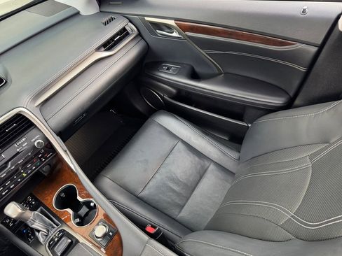 Used 2018 Lexus RX 350 FWD w/ Premium Package image 17