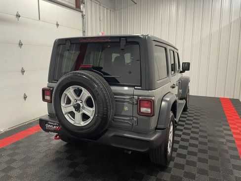 Used 2021 Jeep Wrangler Unlimited Sport AWD/4WD image 19