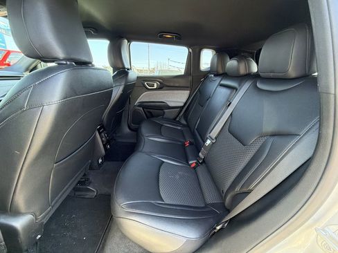 Used 2024 Jeep Compass Latitude AWD/4WD image 20