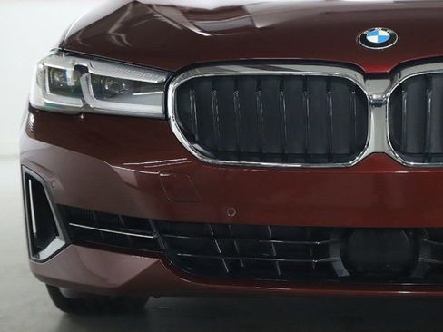 Certified 2023 BMW 540i xDrive w/ Premium Package AWD/4WD image 7
