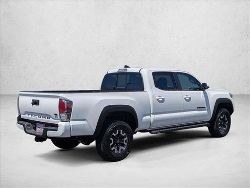 Used 2023 Toyota Tacoma TRD Off-Road w/ Advanced Technology Package AWD/4WD image 5