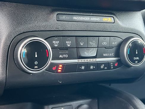 Used 2024 Ford Escape Active image 24