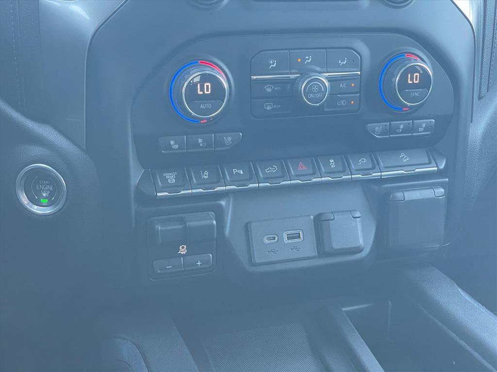 Used 2020 Chevrolet Silverado 2500 LTZ w/ LTZ Premium Package AWD/4WD image 18