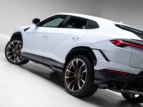 Used 2024 Lamborghini Urus S image 47