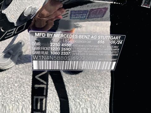 Certified 2025 Mercedes-Benz GLA 35 AMG 4MATIC image 53