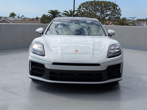 New 2025 Porsche Panamera 4 image 6