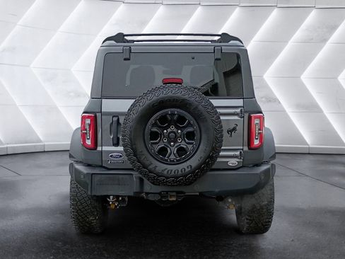 Used 2022 Ford Bronco Wildtrak image 5