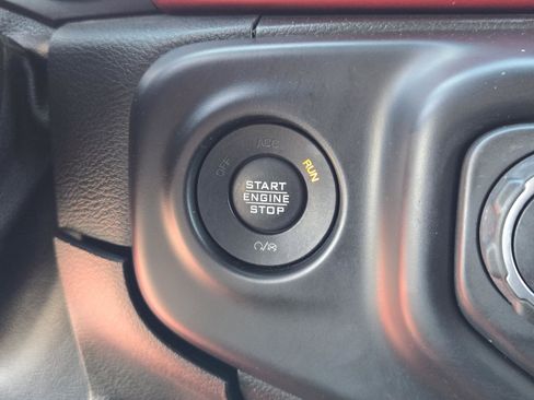 Certified 2021 Jeep Wrangler Unlimited Rubicon image 12