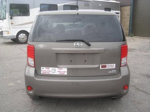 Used 2012 Scion xB image 6