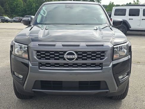 Used 2025 Nissan Frontier SV w/ SV Convenience Package RWD image 8