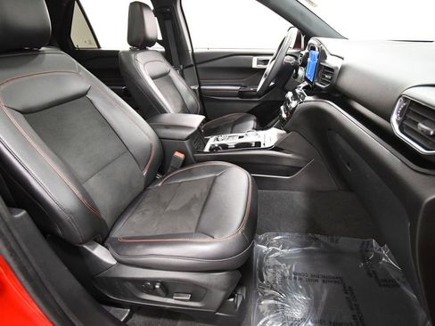 Used 2023 Ford Explorer ST-Line w/ Class IV Trailer Tow Package image 19