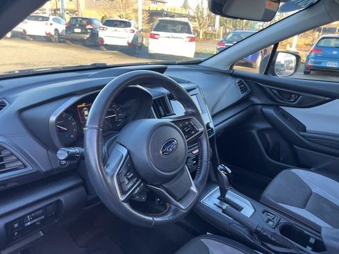 Used 2018 Subaru Crosstrek 2.0i Premium w/ Eyesight System image 7