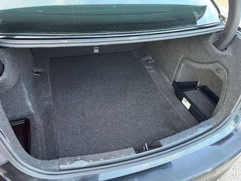 Used 2017 BMW 320i 320i Sedan image 11