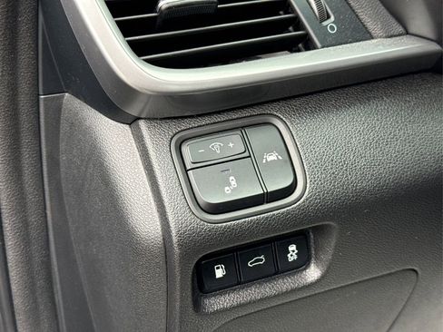 Used 2020 Kia Optima SE image 29