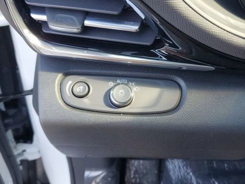 New 2026 Buick Envista Sport Touring w/ Convenience I Package FWD image 29