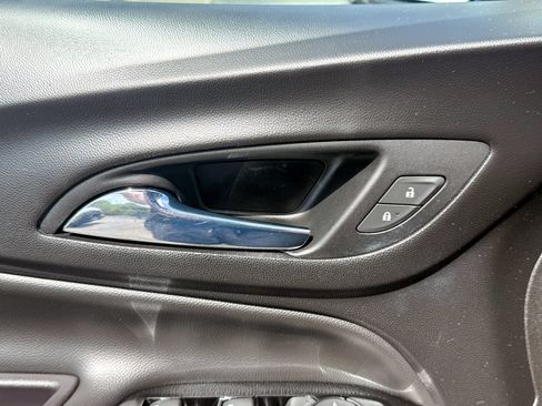 Certified 2022 Chevrolet Equinox Premier AWD/4WD image 19