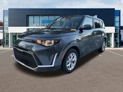 Certified 2023 Kia Soul LX w/ LX Technology Package