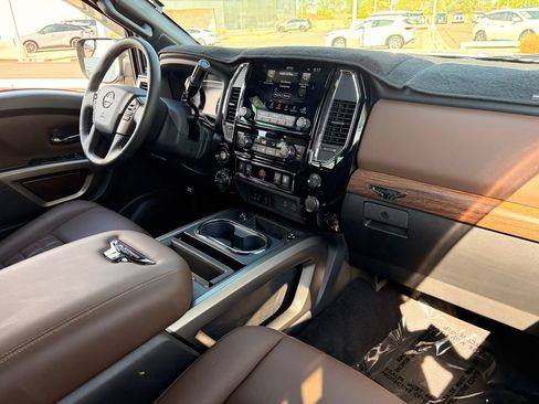 Certified 2023 Nissan Titan Platinum Reserve w/ Moonroof Package AWD/4WD image 13