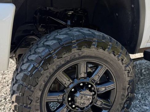 Used 2019 GMC Sierra 2500 Denali w/ Duramax Plus Package image 10