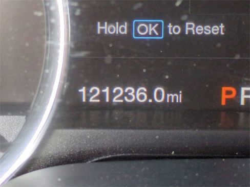 Used 2018 Ford F250 Lariat w/ Chrome Package image 27