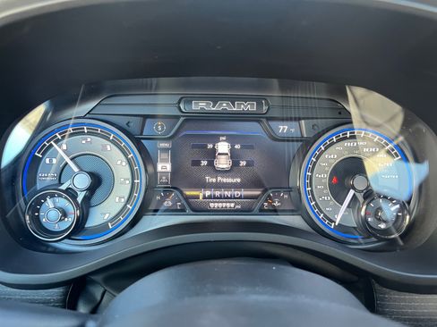 Used 2022 RAM 1500 Limited image 19