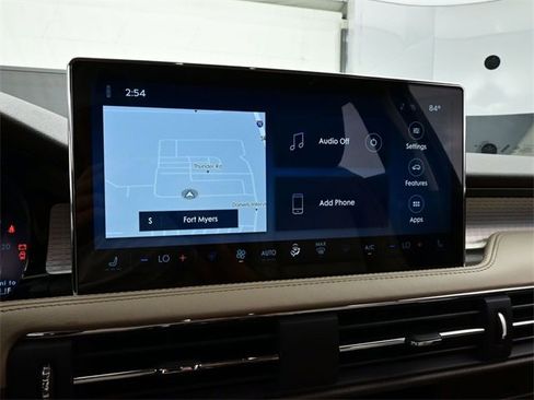 Used 2024 Lincoln Corsair FWD w/ Equipment Group 101A image 10