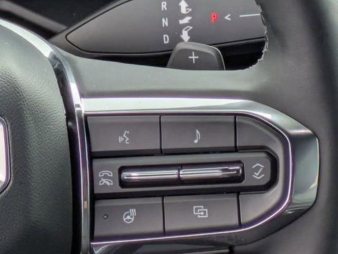 Certified 2025 GMC Acadia Elevation w/ Elevation Premium Package image 20