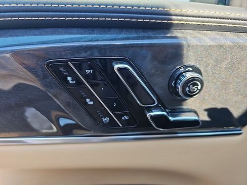 New 2026 Cadillac Escalade IQL Sport 2 w/ LPO, ONYX Package image 30