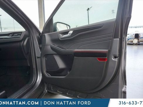 Used 2024 Ford Escape ST-Line AWD/4WD image 26