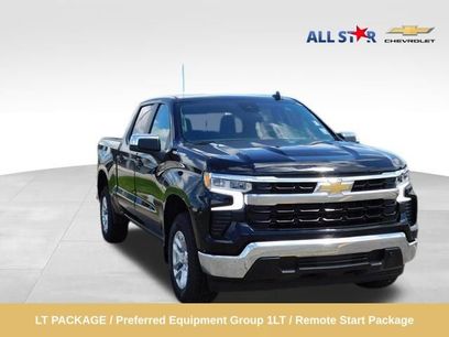 Used 2025 Chevrolet Silverado 1500 LT w/ Convenience Package II
