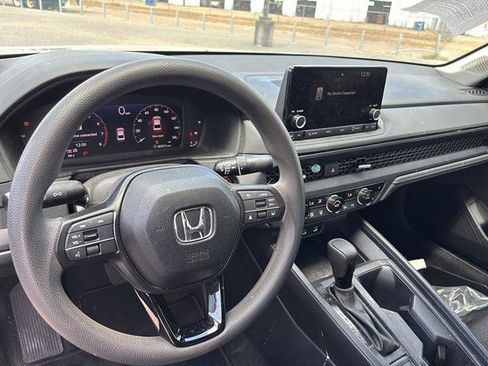 Used 2024 Honda Accord EX image 9