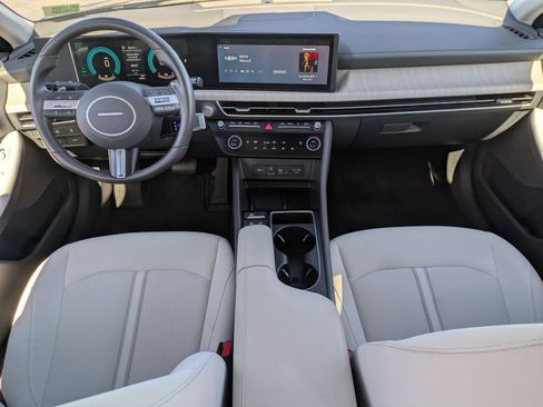 Certified 2025 Hyundai Sonata SEL FWD image 19