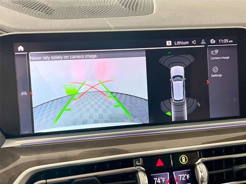 Used 2021 BMW X5 xDrive40i w/ M Sport Package image 15